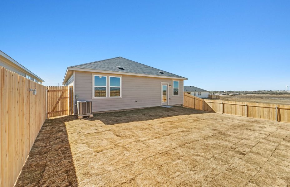 Exterior details and patio area of a home in Larson Crossing, Elgin (Image 22).