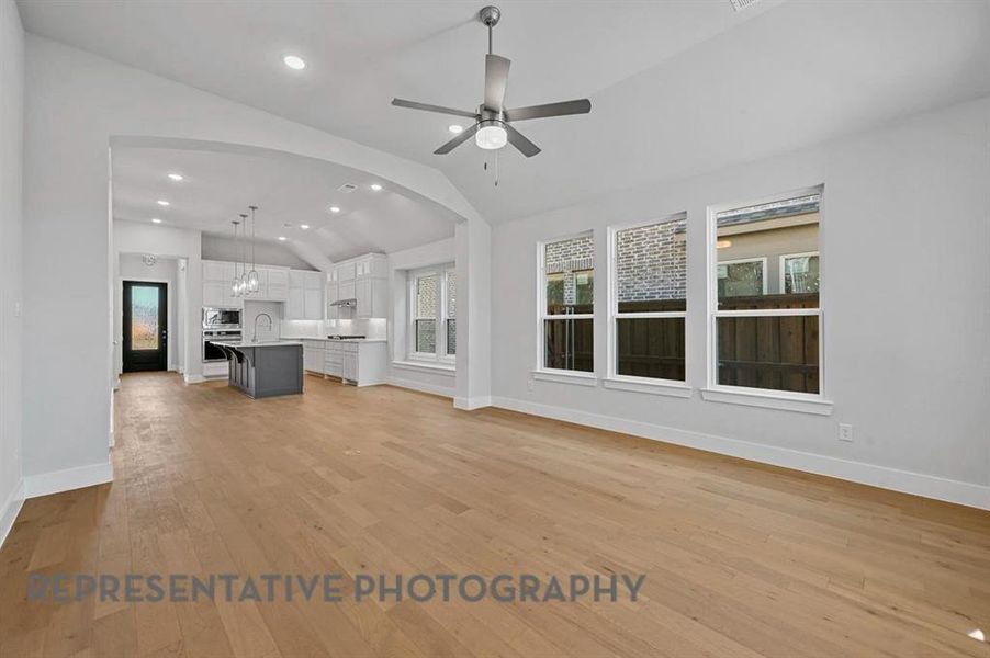 Spacious, unfurnished interior of a new home in The Parks at Wilson Creek, Celina (Image 15).
