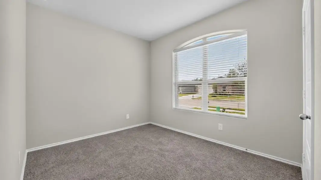 Spacious, unfurnished interior of a new home in Northstar West, Fort Worth (Image 22). Spacious, unfurnished interior of a new home in Northstar West, Fort Worth (Image 22).