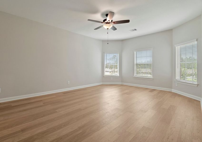 Luxury master bedroom with bay windows Luxury master bedroom with bay windows