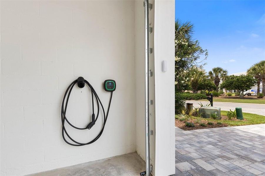 Exterior details and patio area of a home in , Palm Coast (Image 36).