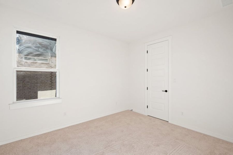 Spacious, unfurnished interior of a new home in Park Collection at Lariat, Liberty Hill (Image 45).