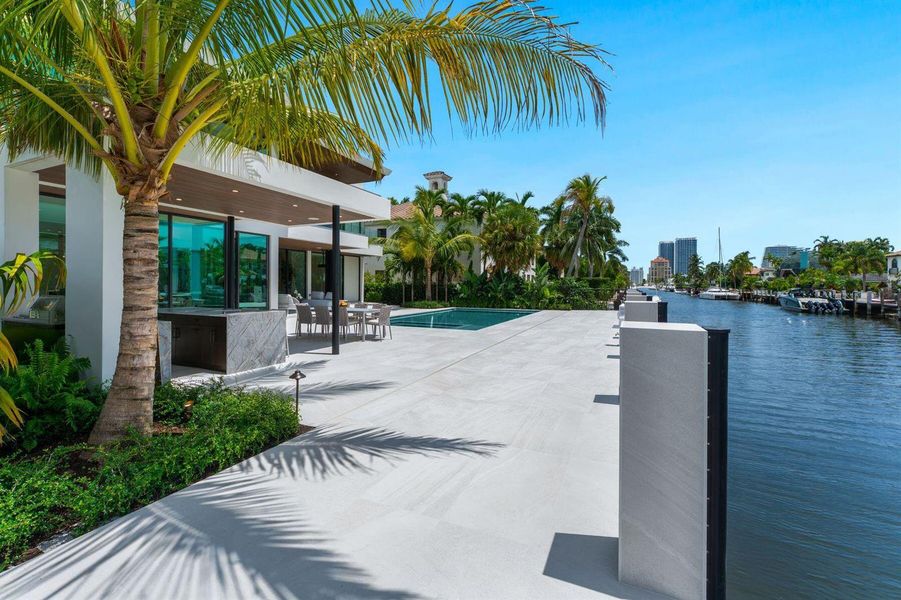 2400 Barcelona Dr_1oakstudios_88