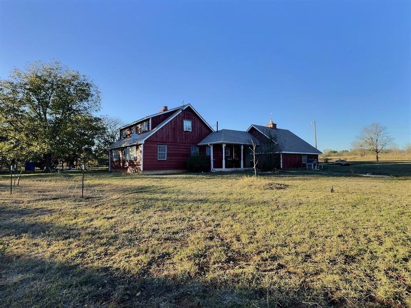 Image 36 of a home in . Image 36 of a home in .