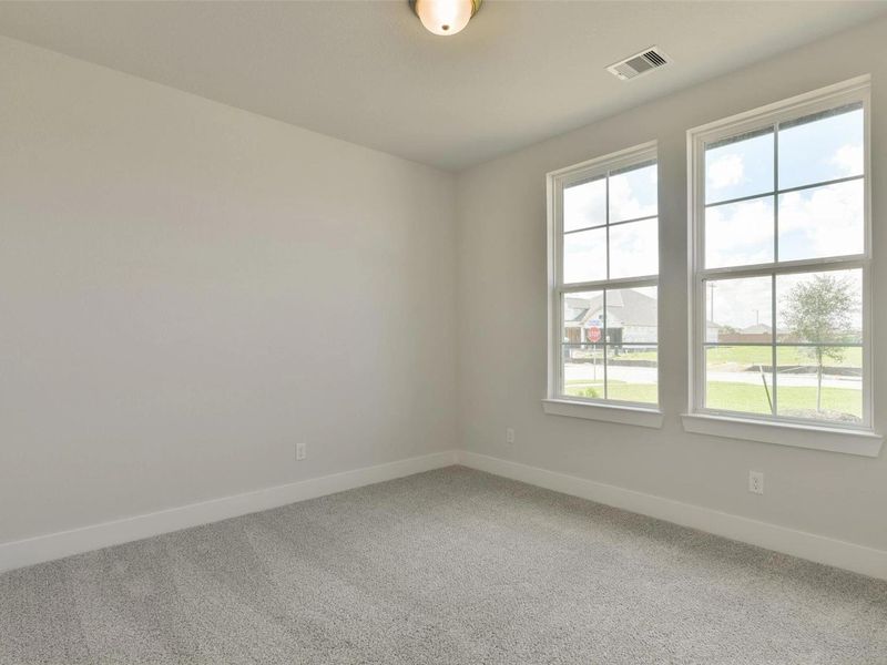 Spacious, unfurnished interior of a new home in Lago Mar, Texas City (Image 26). Spacious, unfurnished interior of a new home in Lago Mar, Texas City (Image 26).