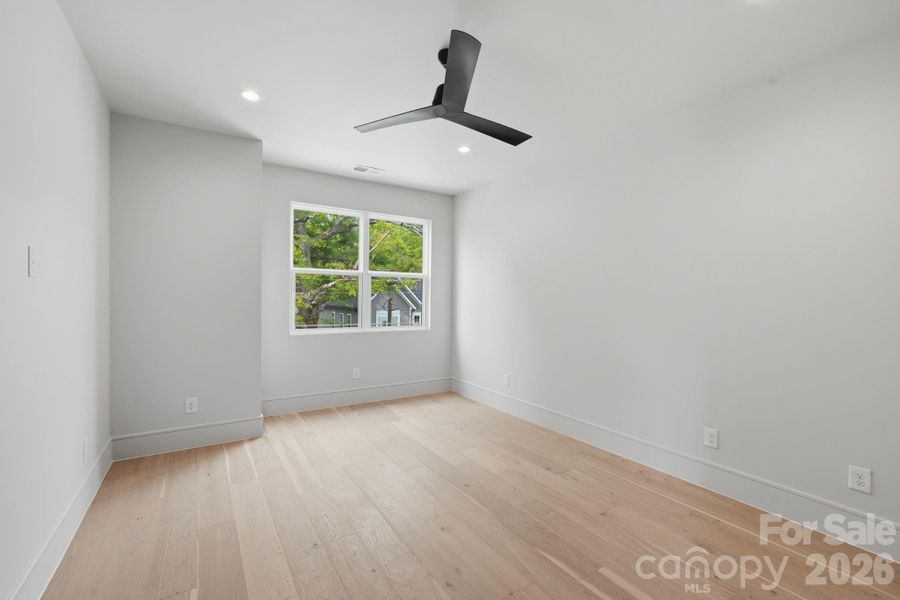 Spacious, unfurnished interior of a new home in , Charlotte (Image 25).