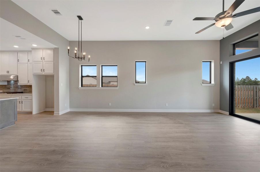 Spacious, unfurnished interior of a new home in COLTON - Reserve Collection, Todd Mission (Image 35).