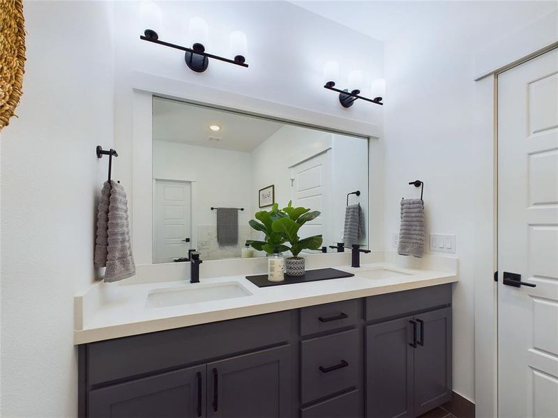 Gorgeous primary bathroom!Gorgeous primary bathroom!