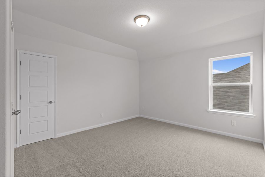 Representative unfurnished interior of a home built from the Emory by Beazer Homes in Hunter's Ranch, San Antonio (Image 14). Representative unfurnished interior of a home built from the Emory by Beazer Homes in Hunter's Ranch, San Antonio (Image 14).