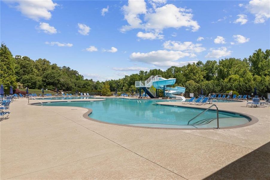 Community amenities in , Canton (Image 34).