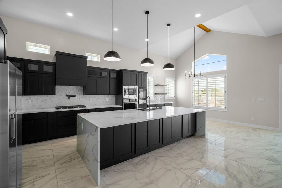 Furnished interior view inside a new home in Verdancia, El Paso (Image 15).