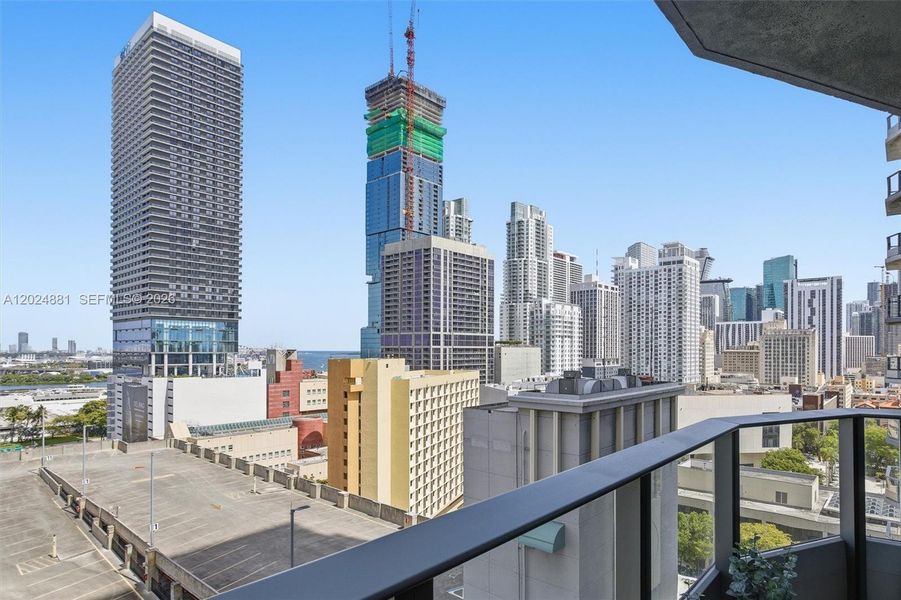 Condo located in Miami, FL showcasing its design and architecture (Image 37). Condo located in Miami, FL showcasing its design and architecture (Image 37).