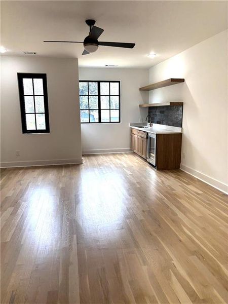 Spacious, unfurnished interior of a new home in , Roswell (Image 26).