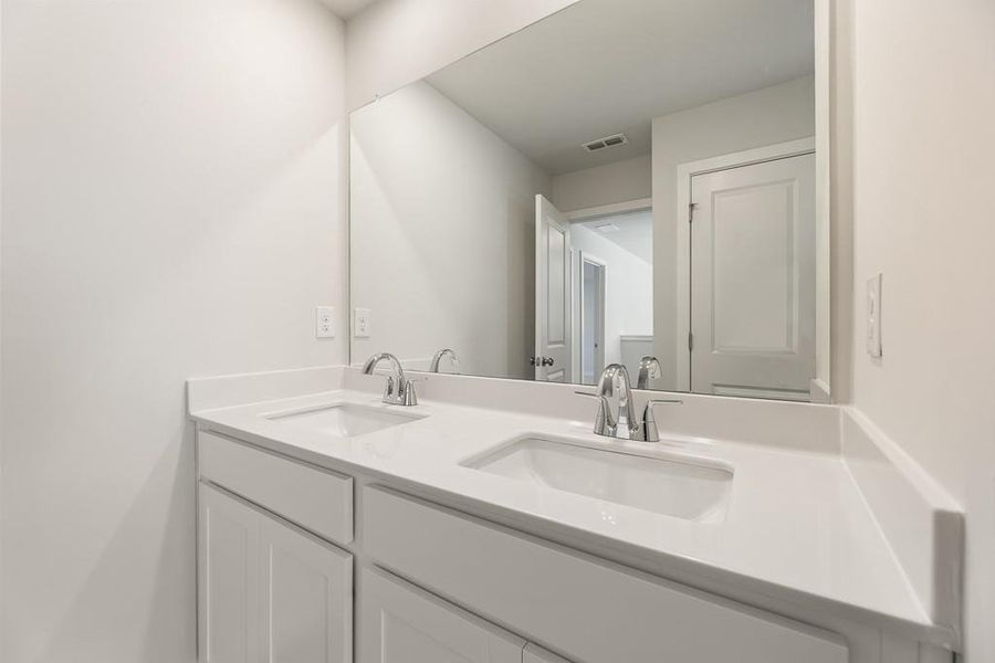 Close-up of interior finishes inside a home in The Estates at Gainesville Township, Gainesville (Image 8).