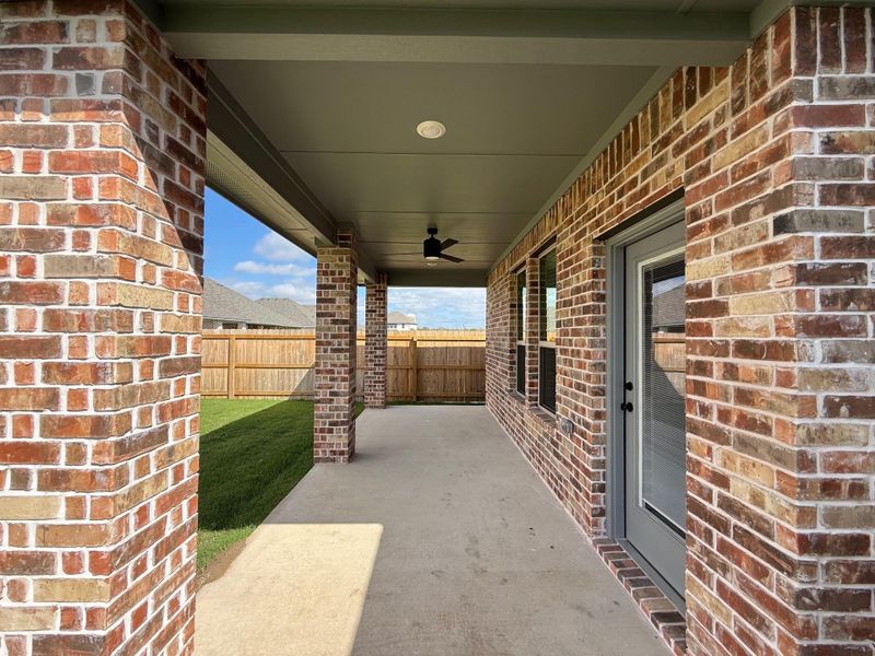 Exterior details and patio area of a home in Wellborn Settlement, College Station (Image 3).