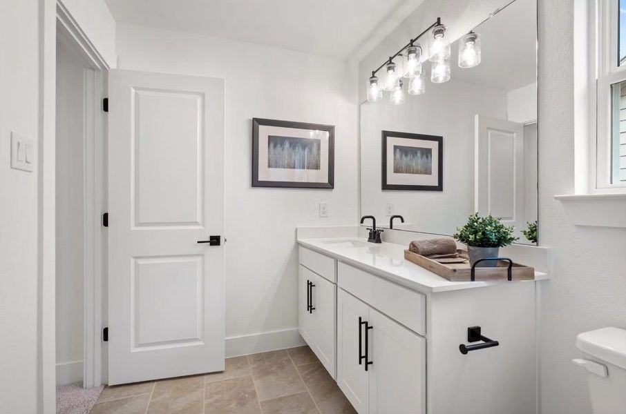 Furnished interior view inside a new home in Lake Park Villas, Wylie (Image 44).