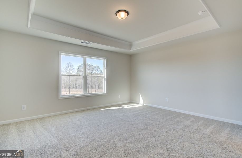 Spacious, unfurnished interior of a new home in Crofton Place Enclave, Snellville (Image 22).