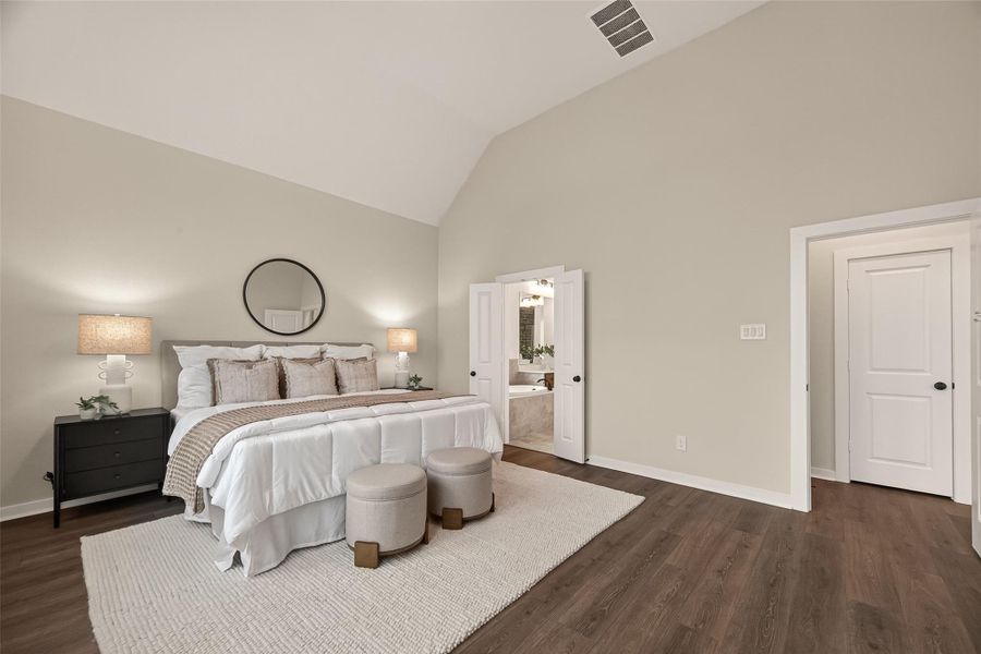 Primary bedroom, a great place to retreat after a long day's work!