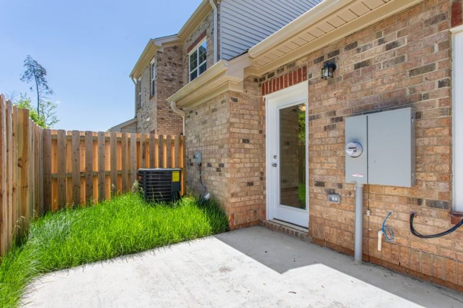 Representative exterior details of a home built from the Devon by Keystone Homes NC in Trellises, High Point (Image 4).
