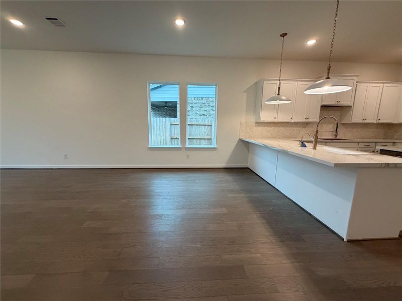 Spacious, unfurnished interior of a new home in Elyson 45' & 70', Katy (Image 10). Spacious, unfurnished interior of a new home in Elyson 45' & 70', Katy (Image 10).