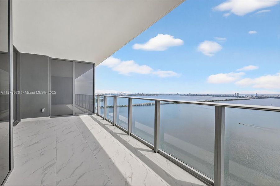 Image 34 of a home in .