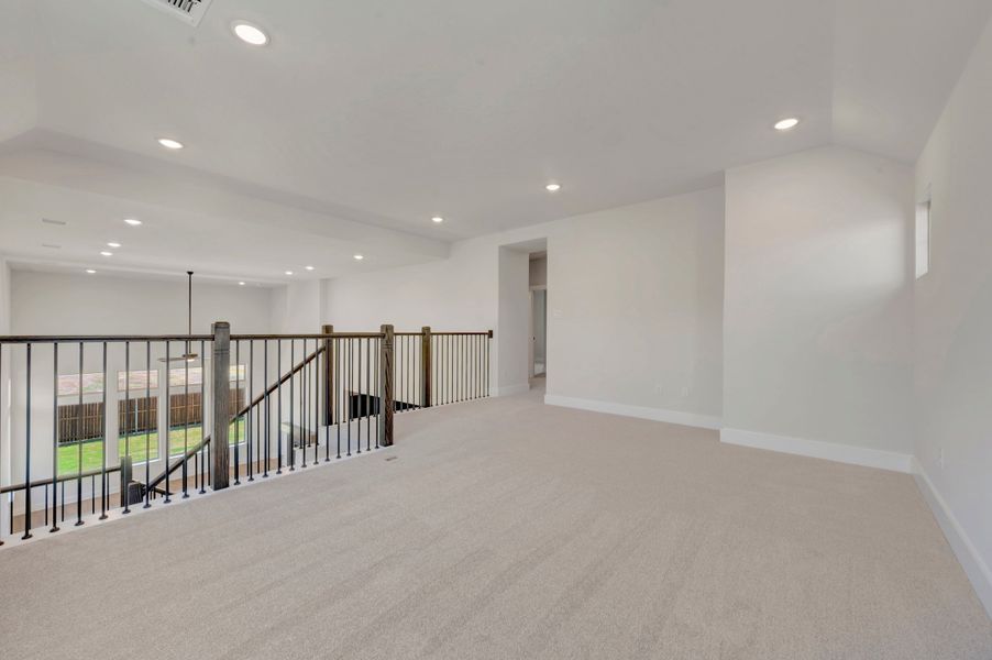 Spacious, unfurnished interior of a new home in The Meadows, Denton (Image 17).