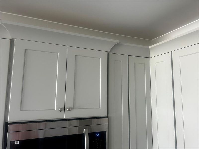 Close-up of interior finishes inside a home in , Cartersville (Image 6).