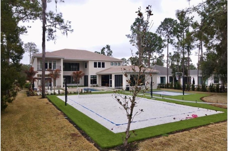 Image 74 of a home in .