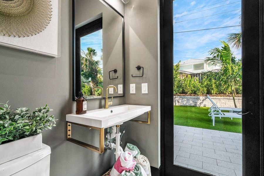 Furnished interior view inside a new home in , Juno Beach (Image 17).