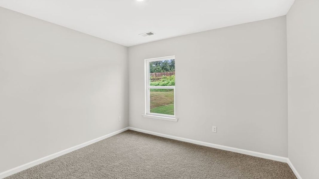 Spacious, unfurnished interior of a new home in Harrier Point, Woodruff (Image 24).