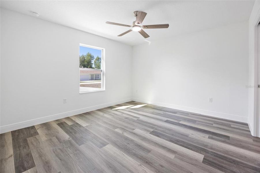 Spacious, unfurnished interior of a new home in , Summerfield (Image 20).