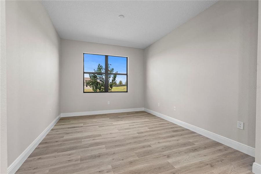 Spacious, unfurnished interior of a new home in Cresswind Lakewood Ranch, Lakewood Ranch (Image 17). Spacious, unfurnished interior of a new home in Cresswind Lakewood Ranch, Lakewood Ranch (Image 17).
