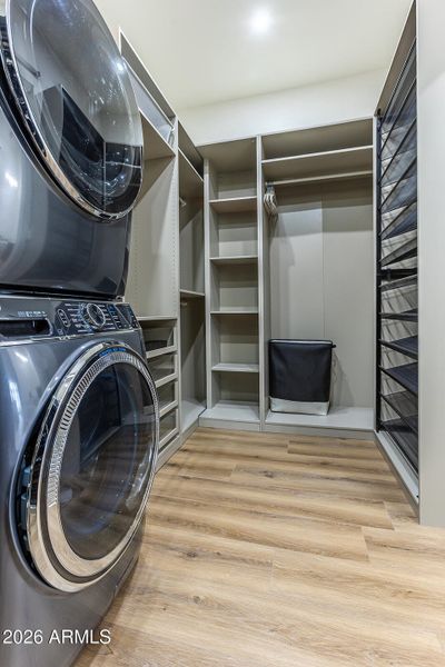 2536 E Indianola Ave-68