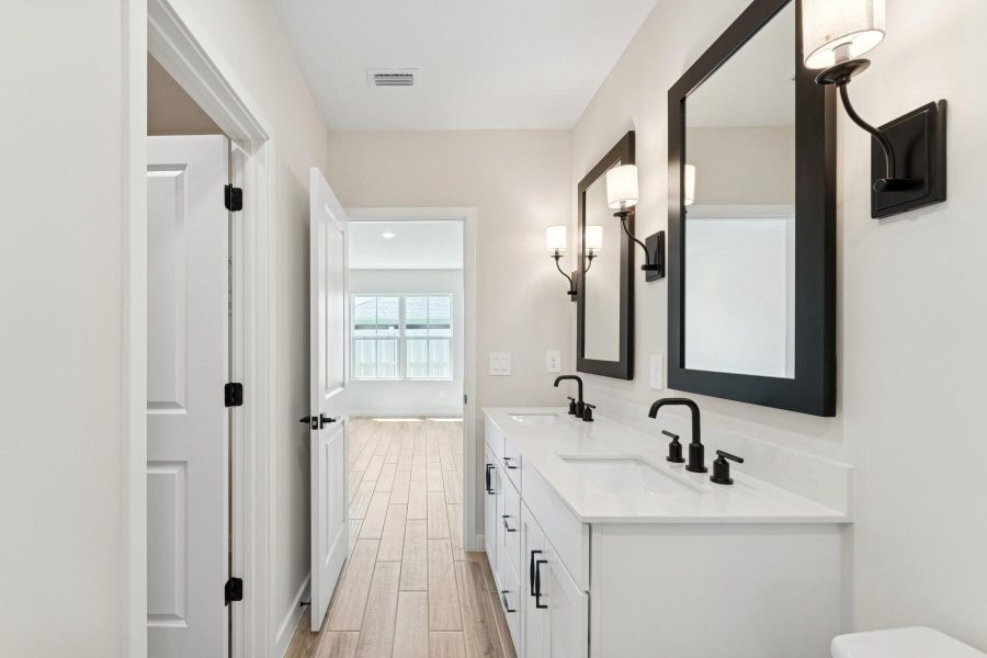 Furnished interior view inside a new home in , Fort Pierce (Image 9).