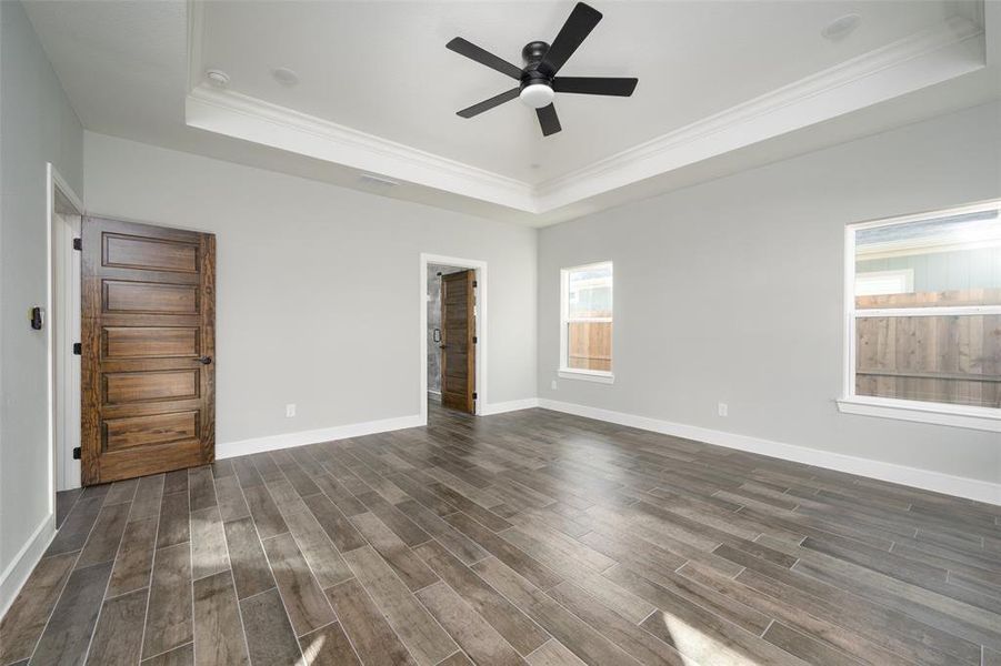 Spacious, unfurnished interior of a new home in , Whitewright (Image 14).