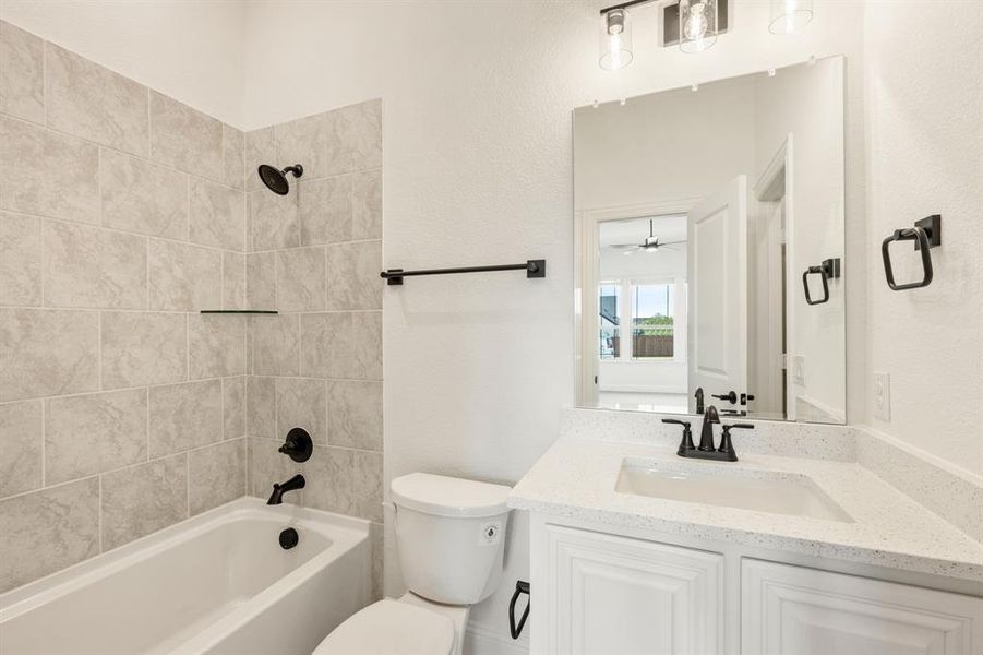 Furnished interior view inside a new home in Rockwood 90, Mansfield (Image 14). Furnished interior view inside a new home in Rockwood 90, Mansfield (Image 14).