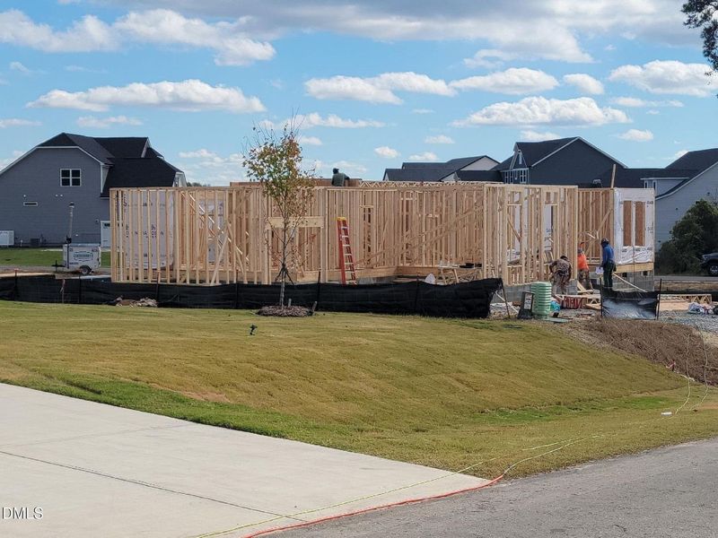 Image 32 of a home in Tobacco Road. Image 32 of a home in Tobacco Road.