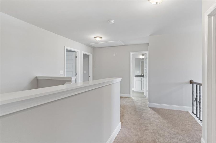 Spacious, unfurnished interior of a new home in Stratford Square, Lawrenceville (Image 21).