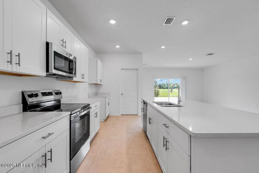 Furnished interior view inside a new home in Coopers Meadow, Jacksonville (Image 9). Furnished interior view inside a new home in Coopers Meadow, Jacksonville (Image 9).