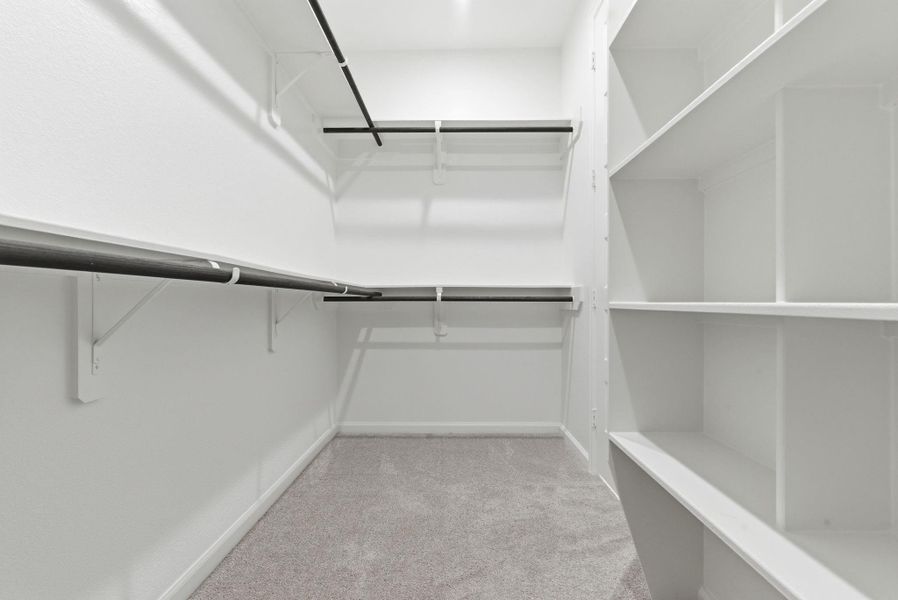 Spacious, unfurnished interior of a new home in Meridiana 40'/45', Manvel (Image 23).