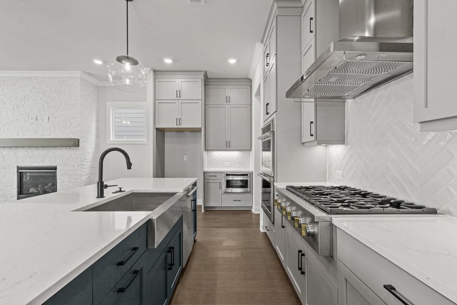 Representative furnished interior of a home built from the The Osbourne by The Providence Group in Waterhaven, Cumming (Image 12).