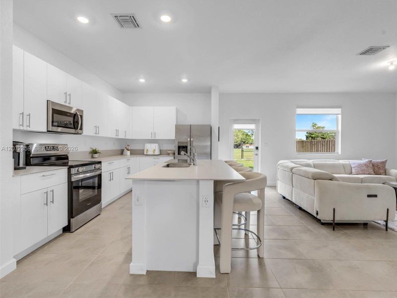 Furnished interior view inside a new home in , Homestead (Image 9).