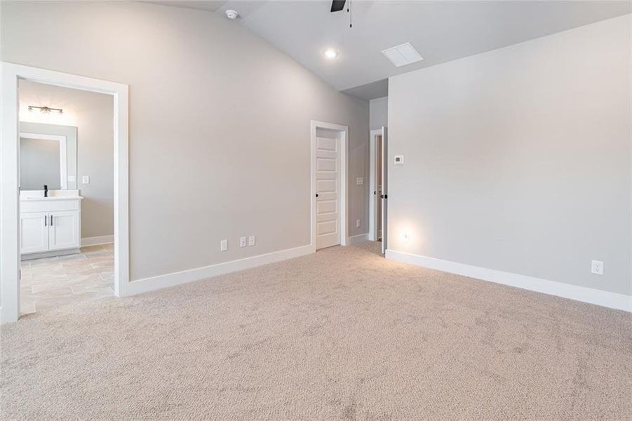 Spacious, unfurnished interior of a new home in , Tucker (Image 24).