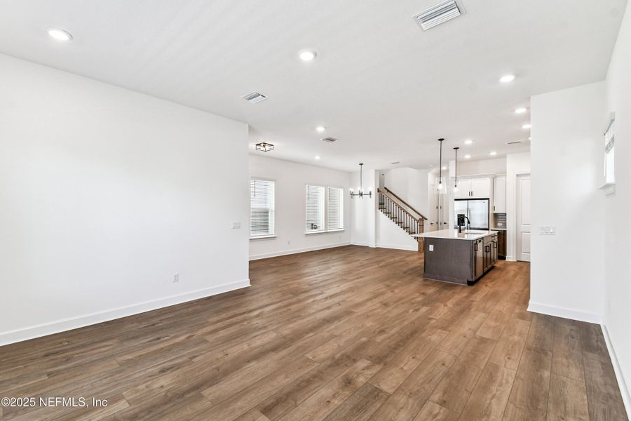 Spacious, unfurnished interior of a new home in Granville at eTown 34', Jacksonville (Image 15).