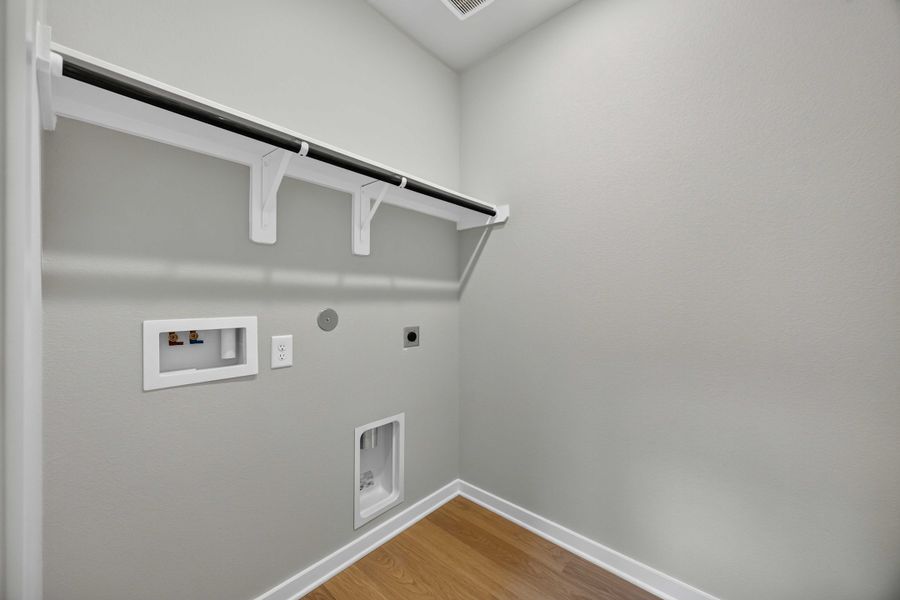 Spacious, unfurnished interior of a new home in La Segarra 40', Brookshire (Image 26). Spacious, unfurnished interior of a new home in La Segarra 40', Brookshire (Image 26).