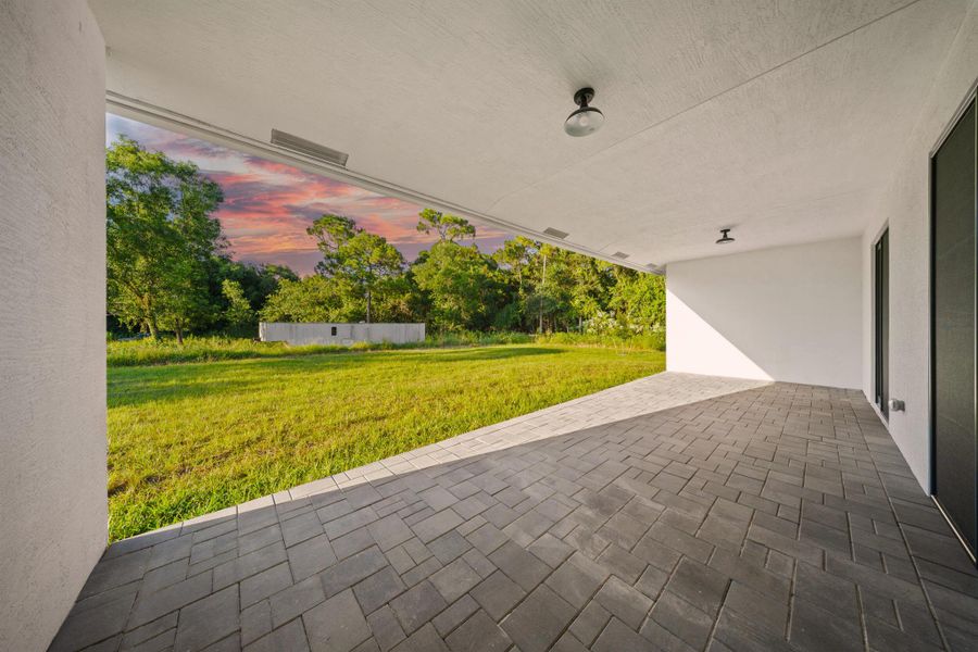 Spacious, unfurnished interior of a new home in , Port St. Lucie (Image 44).