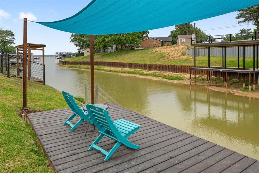 Community amenities in , Gun Barrel City (Image 29).