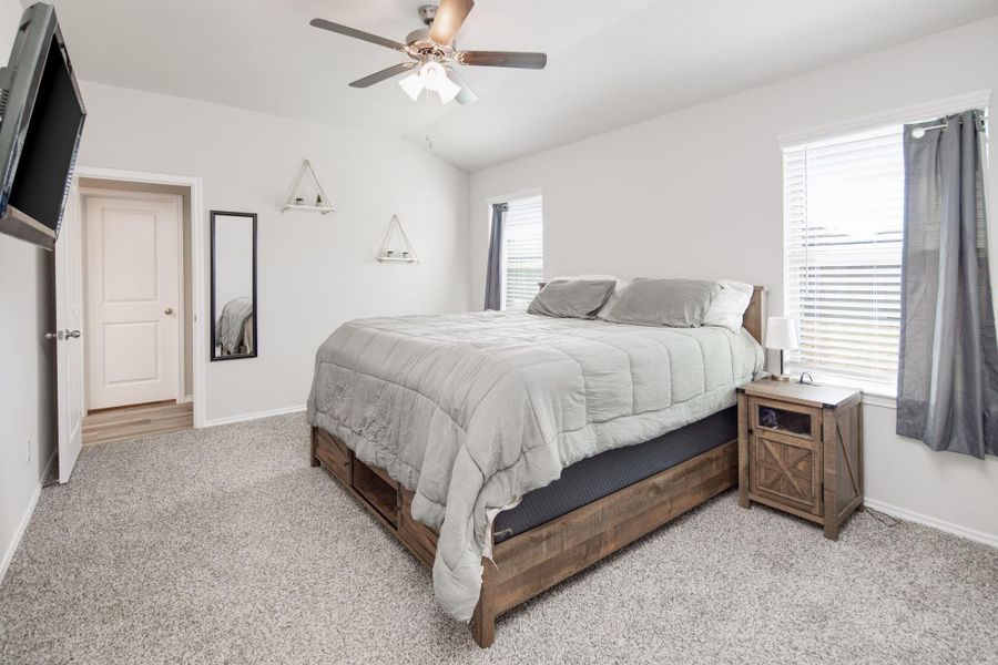 Furnished interior view inside a new home in , Navasota (Image 12).