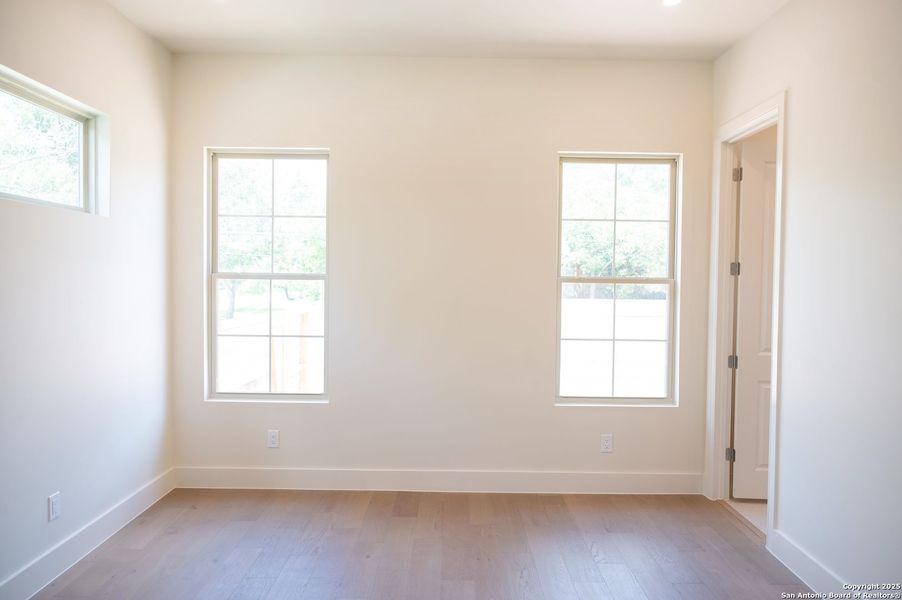 Spacious, unfurnished interior of a new home in , Terrell Hills (Image 22). Spacious, unfurnished interior of a new home in , Terrell Hills (Image 22).