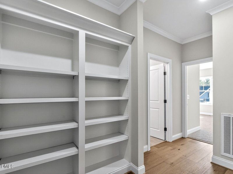 035-1280x960-built-ins